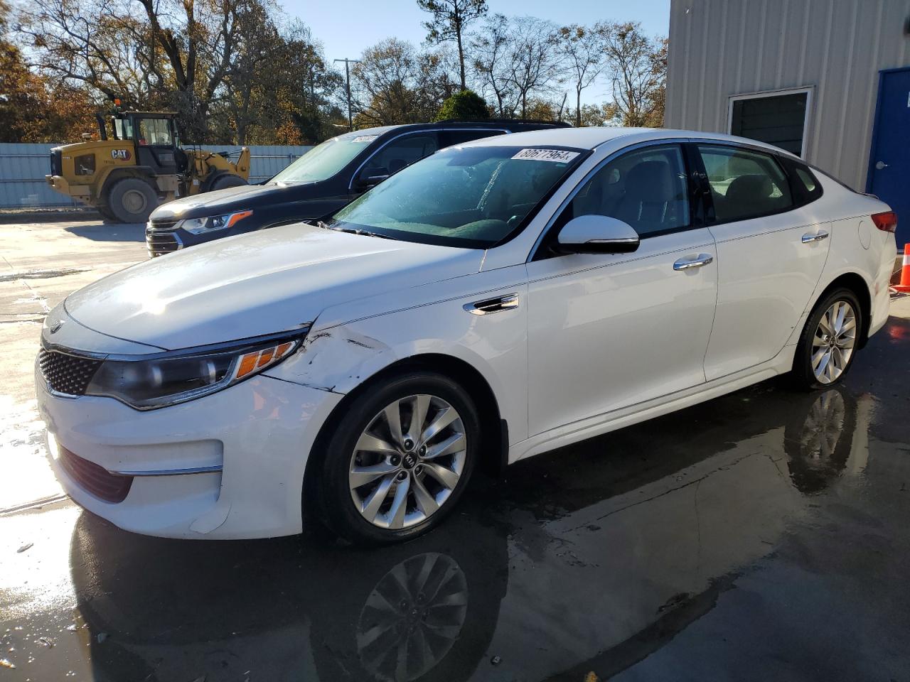 2016 KIA Optima VIN 5XXGU4L3XGG041700
