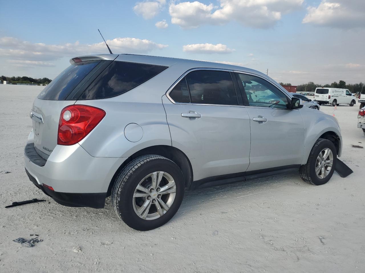 2010 Chevrolet Equinox VIN 2CNALDEW7A6359575 Copart auction photo, rear end / front end damage thumbnail 3