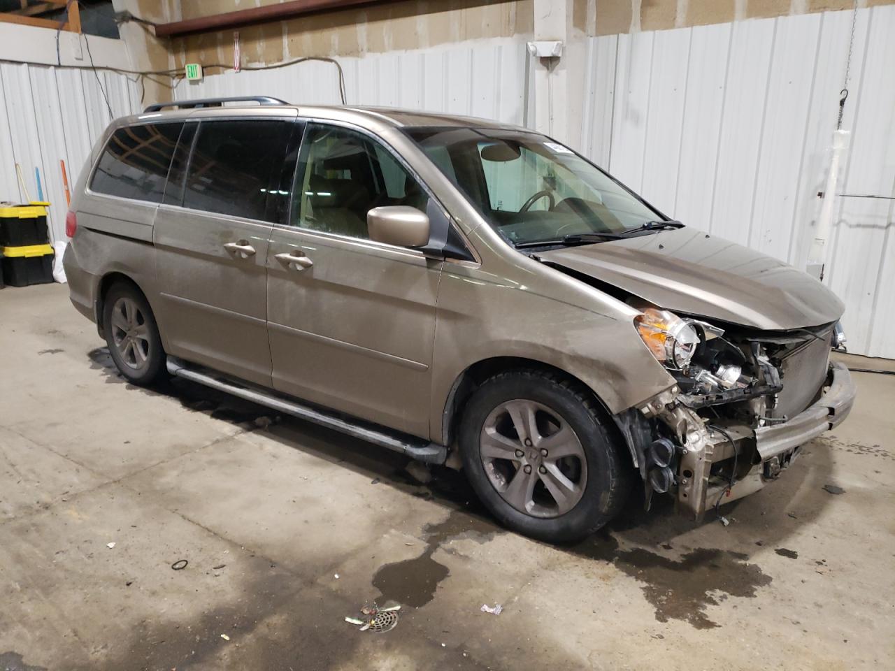 2010 Honda Odyssey VIN 5FNRL3H92AB096851 Copart auction photo, front end damage thumbnail 4