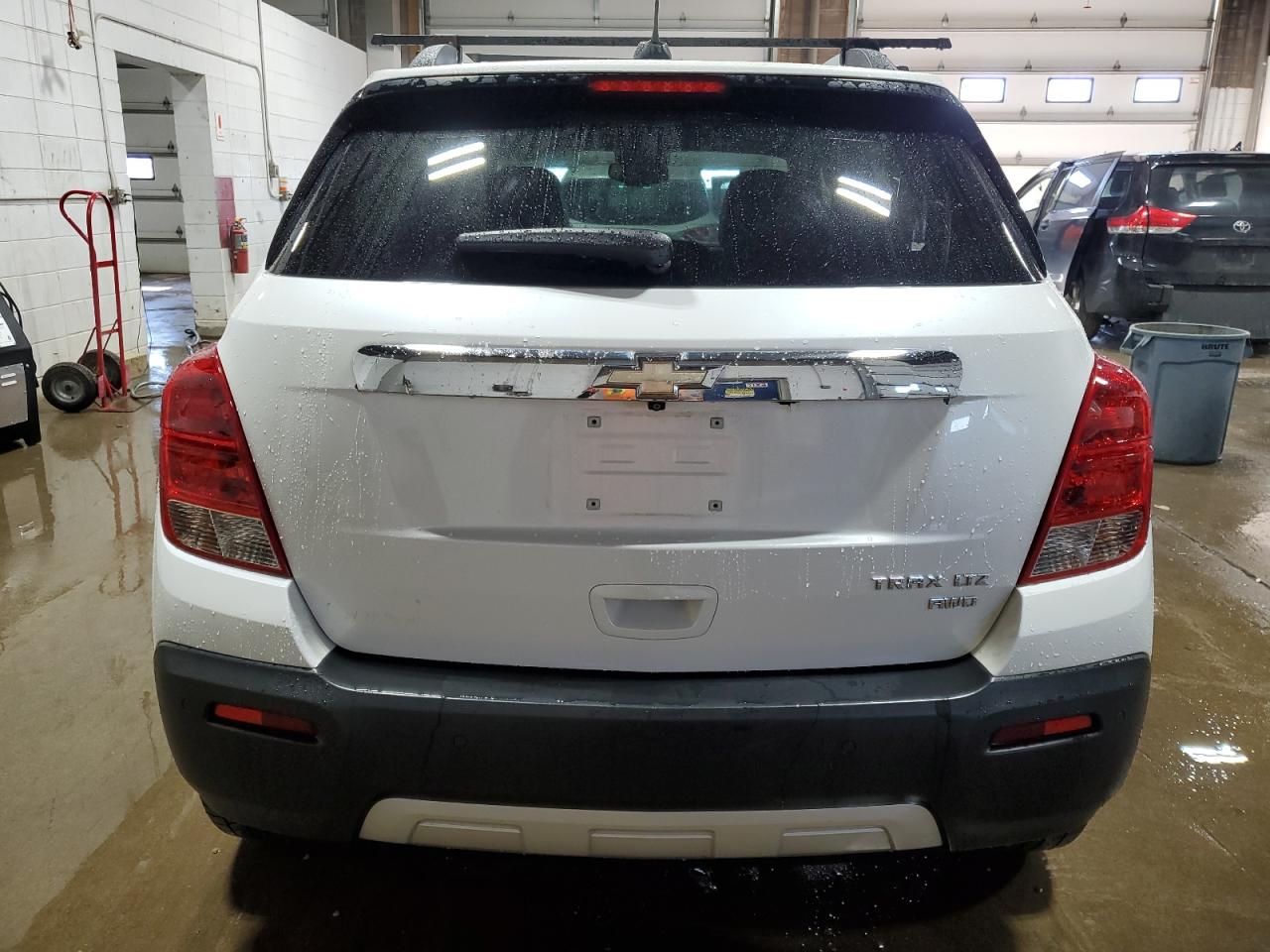 2016 Chevrolet Trax VIN KL7CJRSB2GB525473 Copart auction photo, front end damage thumbnail 6