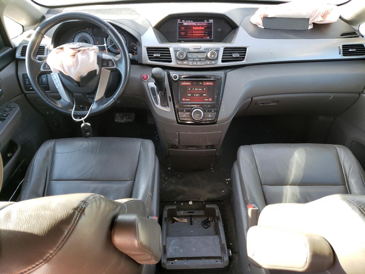 2016 Honda Odyssey VIN 5FNRL5H64GB065840 Copart auction photo, all over damage thumbnail 8