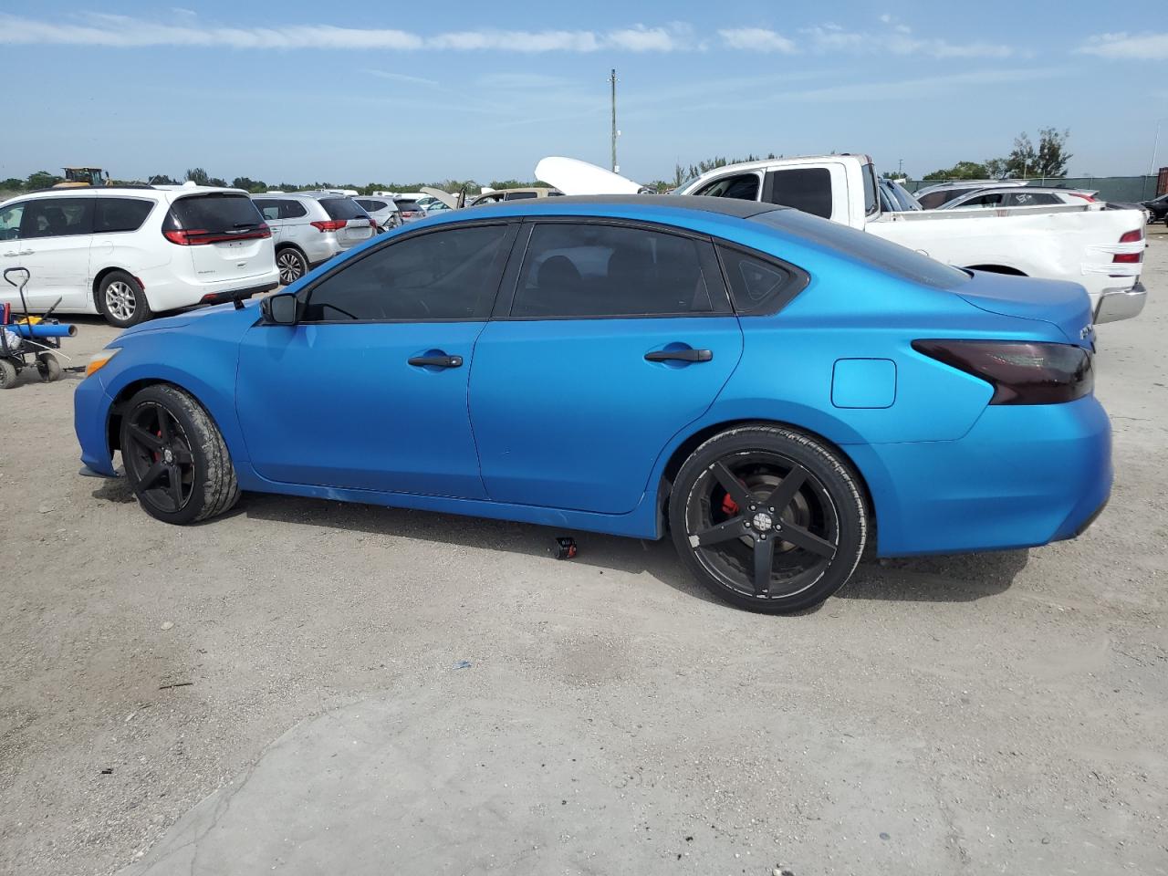 2016 Nissan Altima VIN 1N4AL3AP2GN319850 Copart auction photo, front end damage thumbnail 2