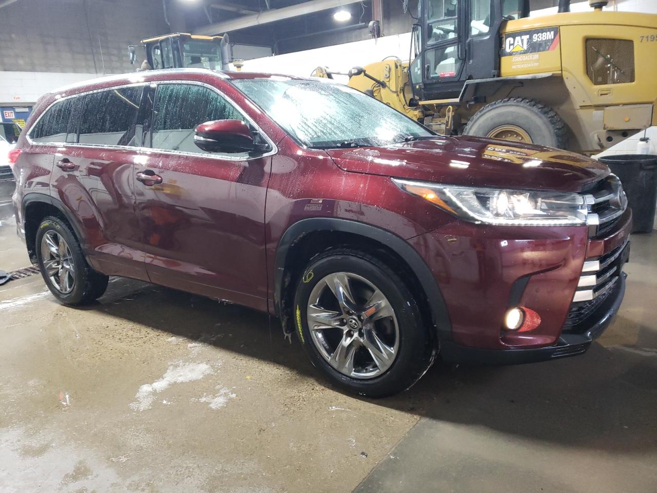 2017 Toyota Highlander VIN 5TDDZRFH7HS468342 Copart auction photo, side damage thumbnail 4