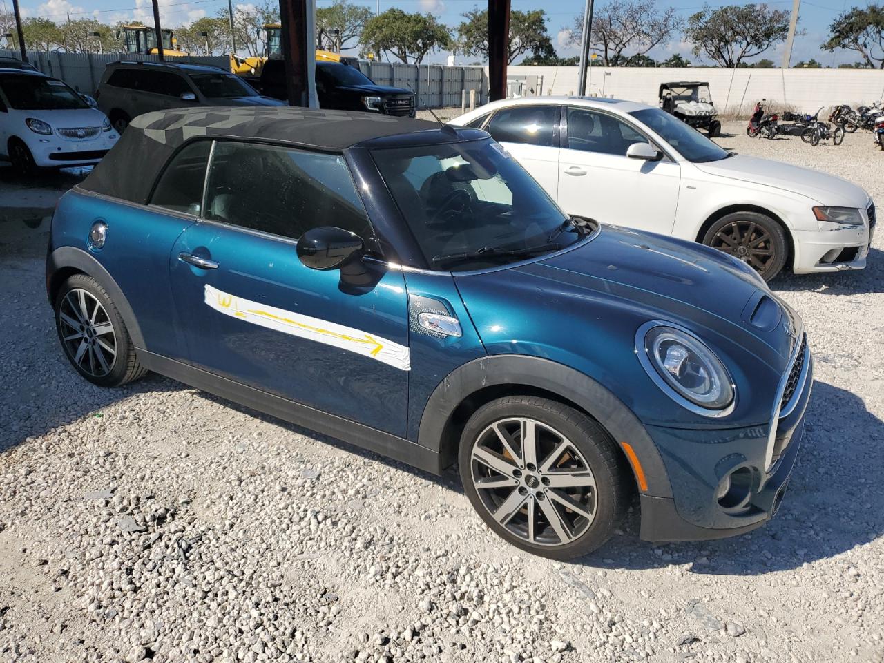 2021 MINI Cooper VIN WMWWJ5C01M3M78056 Copart auction photo, water/flood / mechanical damage thumbnail 4