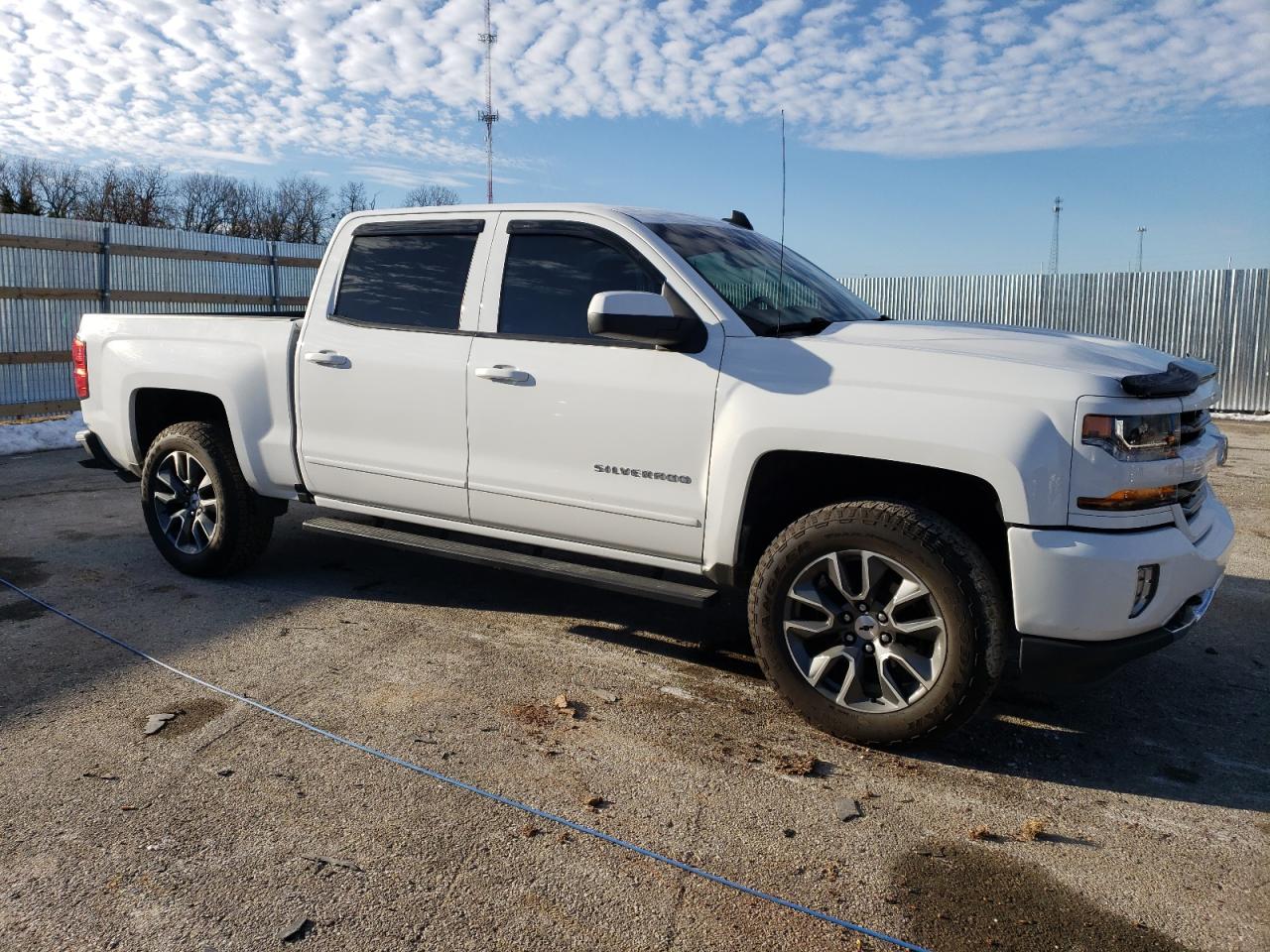 2017 Chevrolet Silverado VIN 3GCUKREC9HG418535 Copart auction photo, frame damage damage thumbnail 4