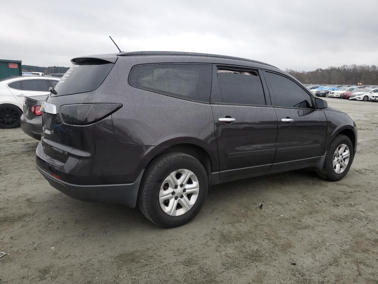 2015 Chevrolet Traverse VIN 1GNKRFKD1FJ144443 Copart auction photo, front end damage thumbnail 3