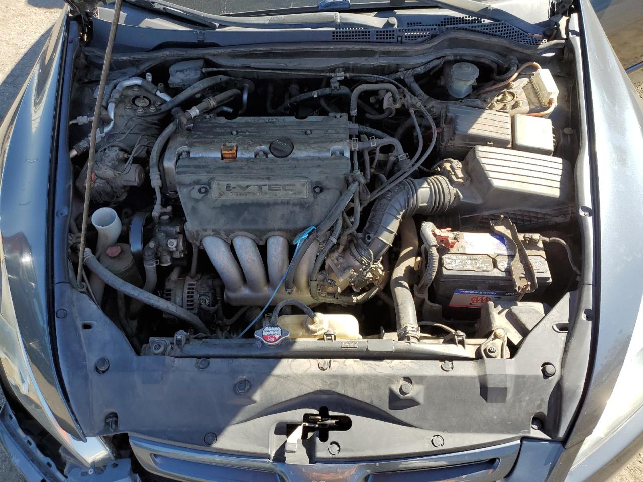 2003 Honda Accord VIN JHMCM56303C032710 Copart auction photo, front end / minor dent/scratches damage thumbnail 11