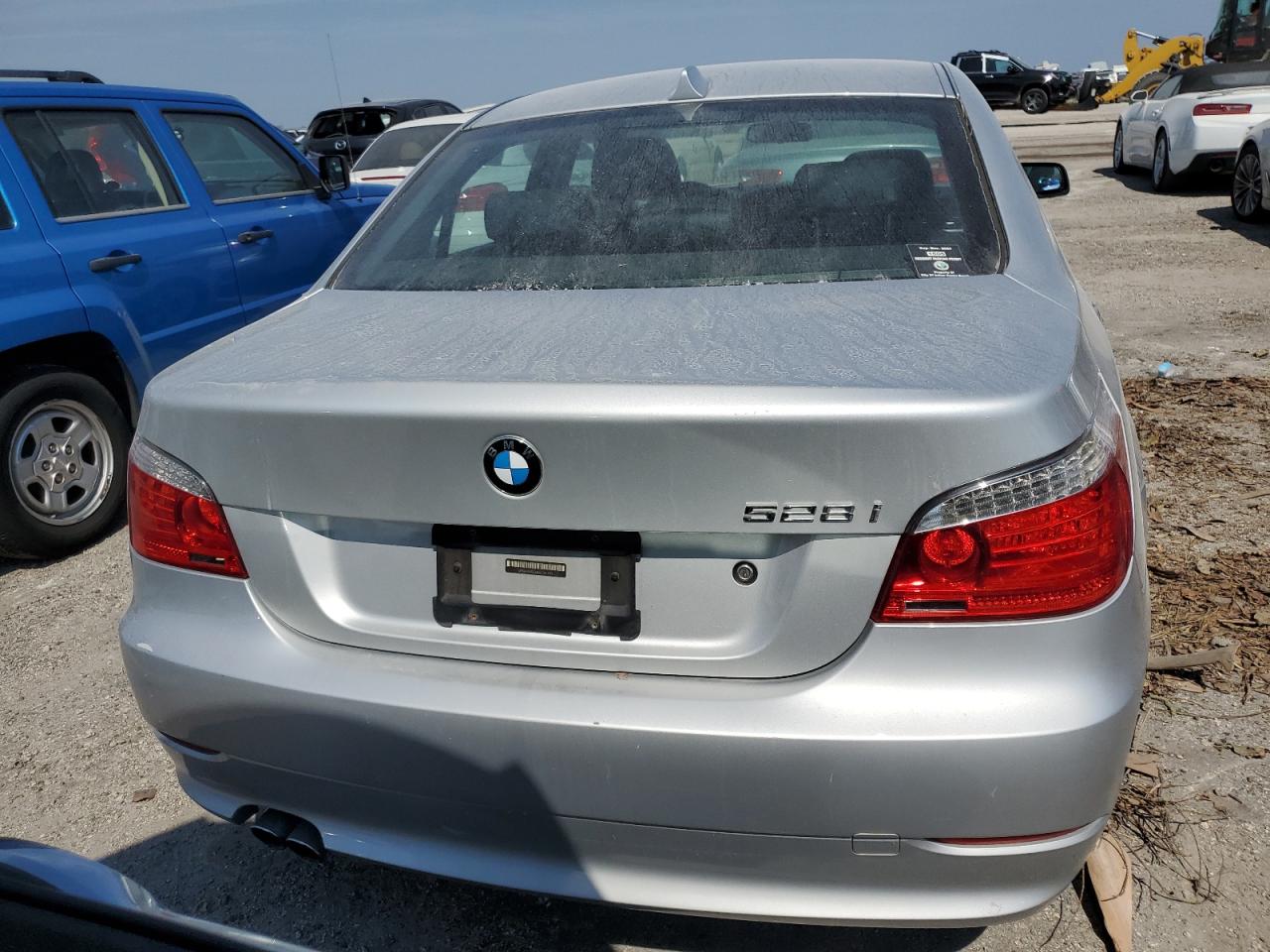 2010 BMW 5er VIN WBANU5C58AC124593 Copart auction photo, water/flood damage thumbnail 6