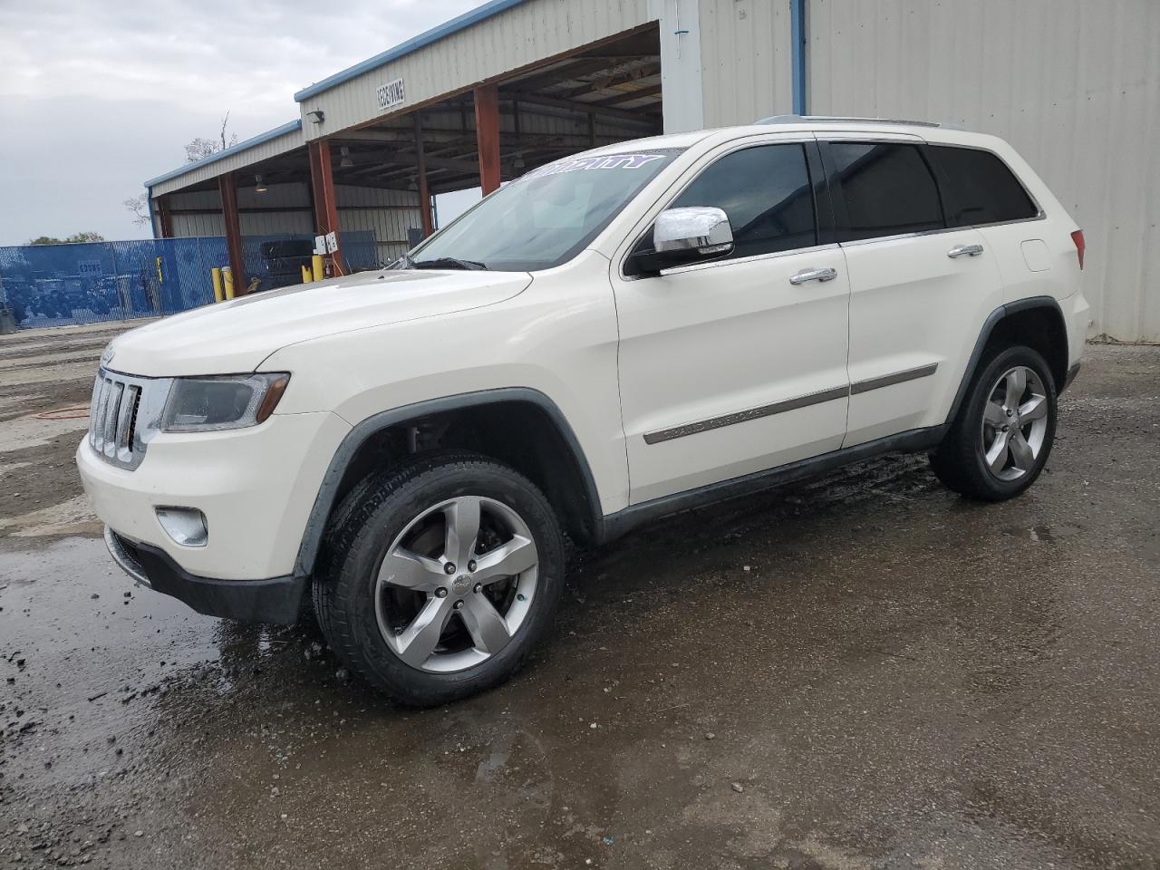 2011 Jeep Grand Cherokee VIN 1J4RR6GT3BC686630