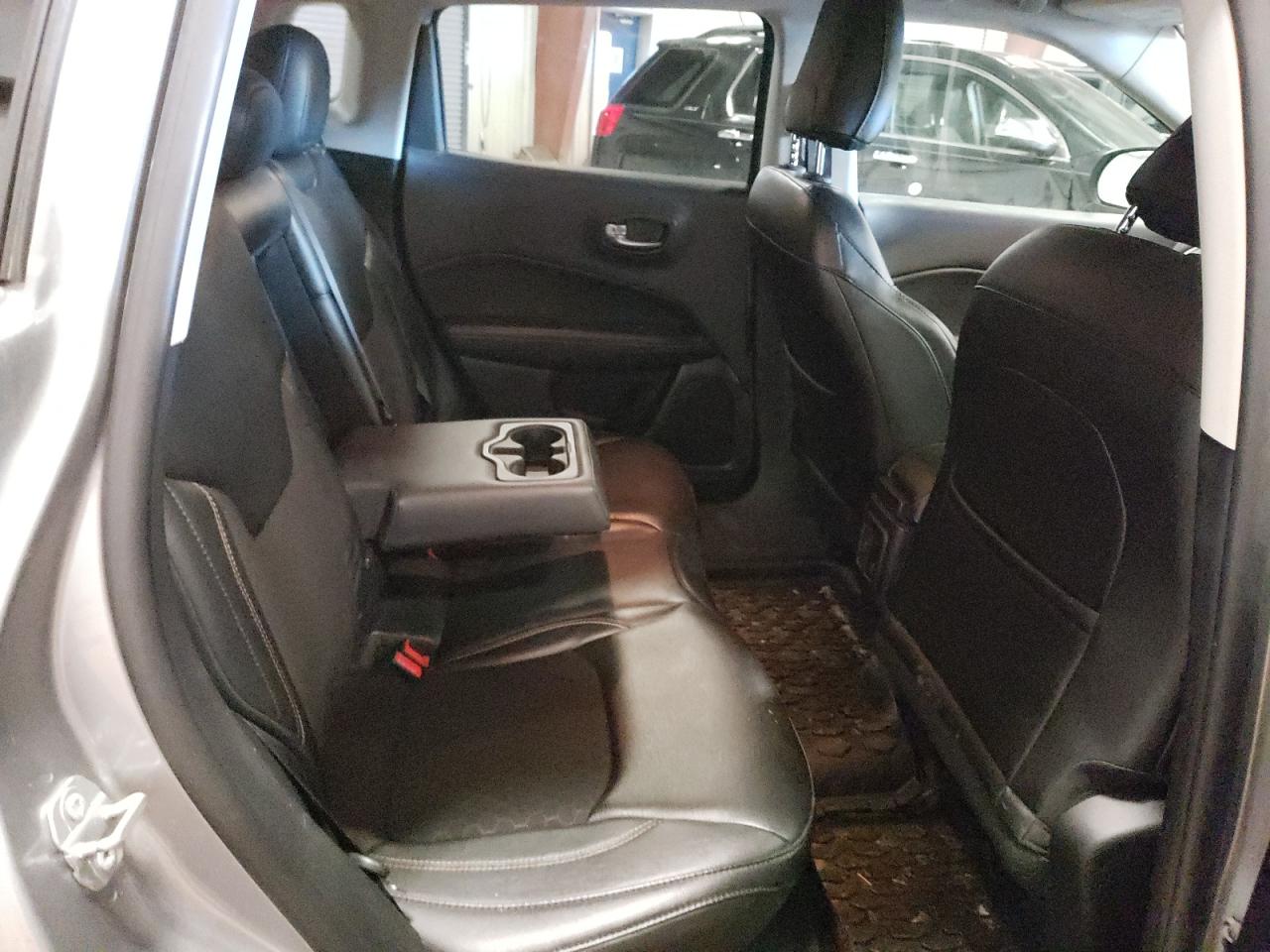 2018 Jeep Compass VIN 3C4NJDBB3JT418789 Copart auction photo, front end damage thumbnail 11