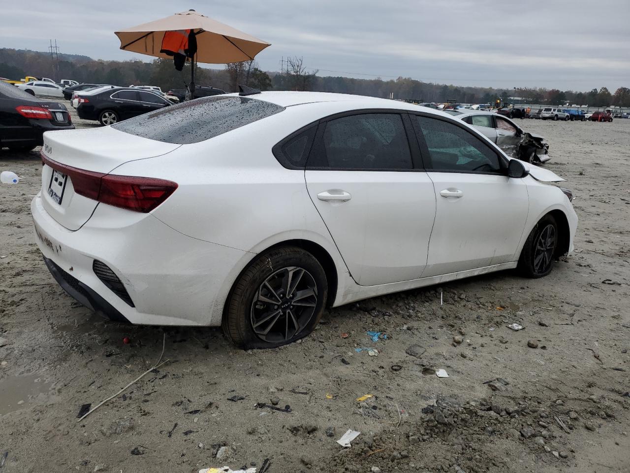 2024 KIA Forte VIN 3KPF24AD0RE827398 Copart auction photo, front end damage thumbnail 3
