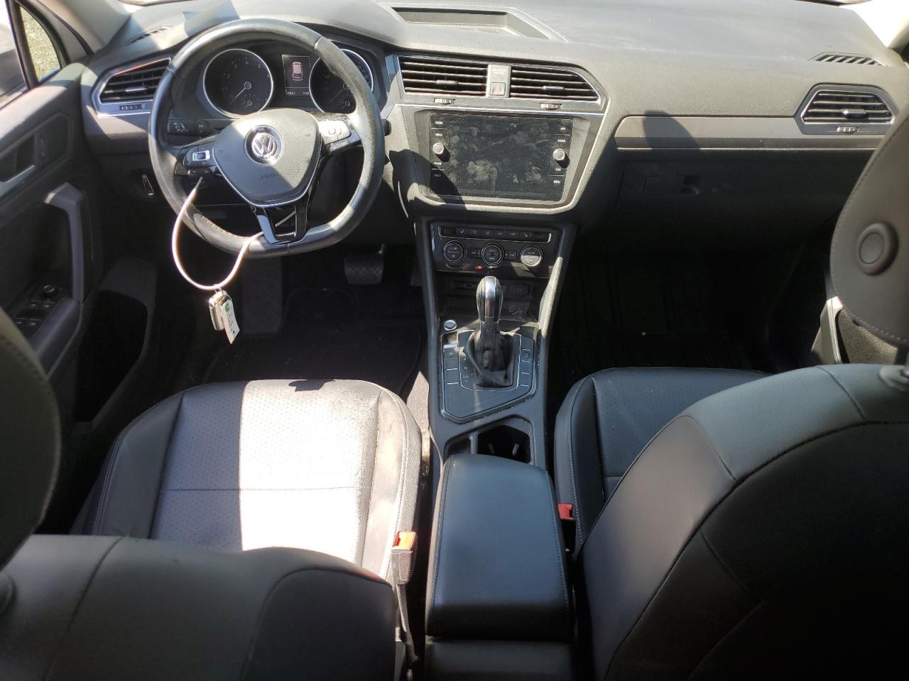 2019 Volkswagen Tiguan VIN 3VV3B7AX1KM119883 Copart auction photo, undercarriage / front end damage thumbnail 8