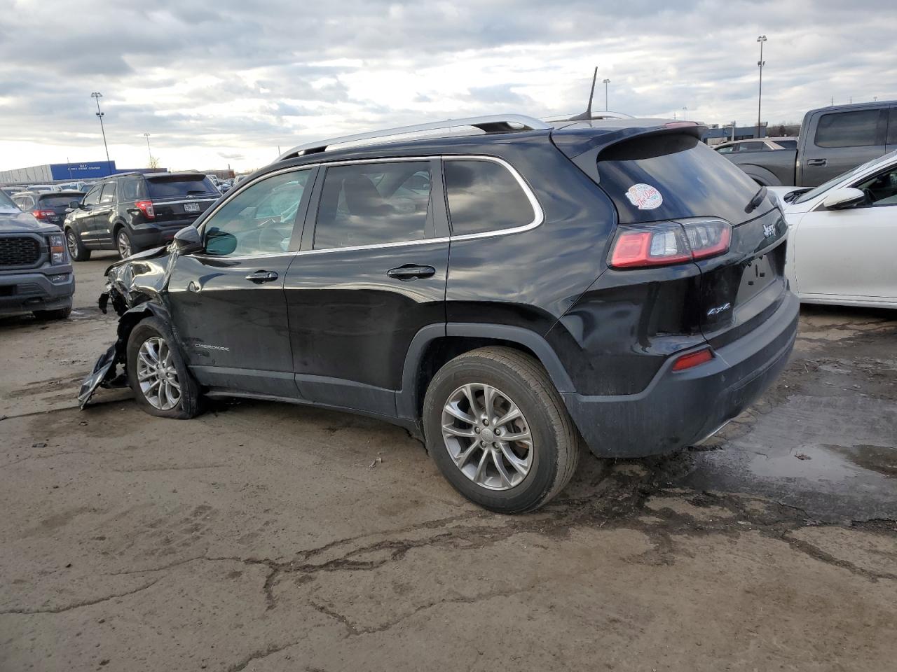 2021 Jeep Grand Cherokee VIN 1C4PJMMX4MD219293 Copart auction photo, front end damage thumbnail 2