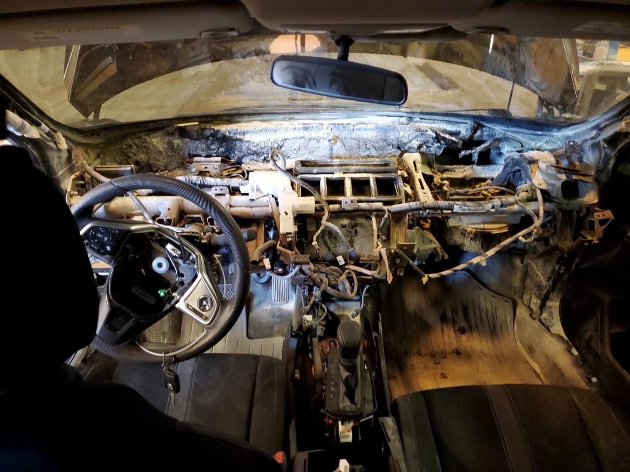 2019 Honda Civic VIN 19XFC2F66KE021955 Copart auction photo, burn - interior damage thumbnail 8