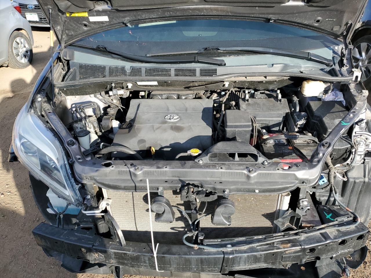 2015 Toyota Sienna VIN 5TDDK3DC0FS105371 Copart auction photo, front end / all over damage thumbnail 12