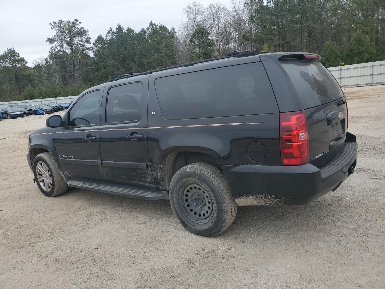 2007 Chevrolet Suburban VIN 3GNFC16017G200008 Copart auction photo, side damage thumbnail 2