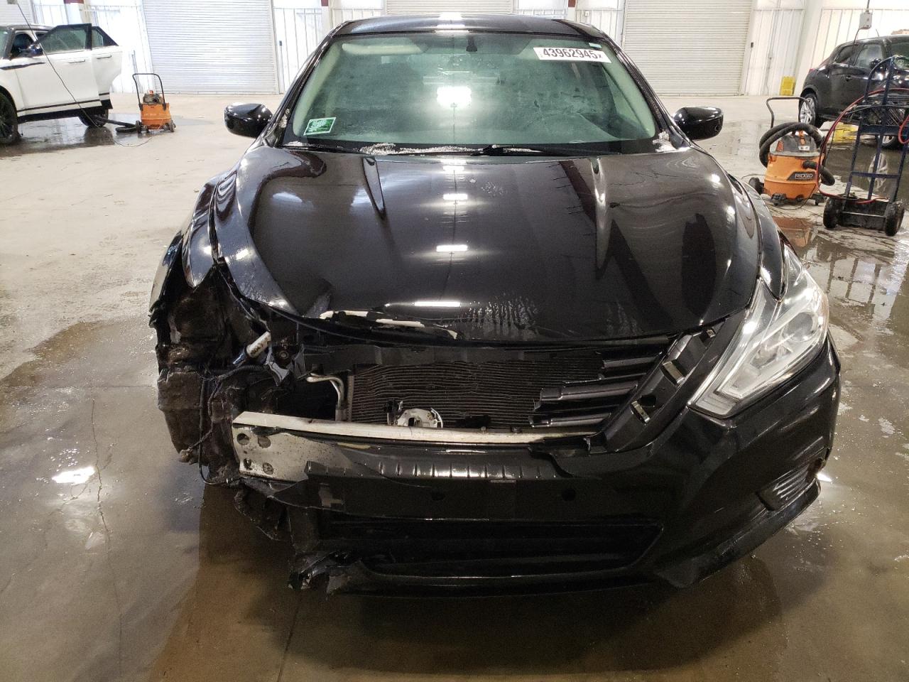 2016 Nissan Altima VIN 1N4AL3AP1GC135463 Copart auction photo, front end / rear end damage thumbnail 5