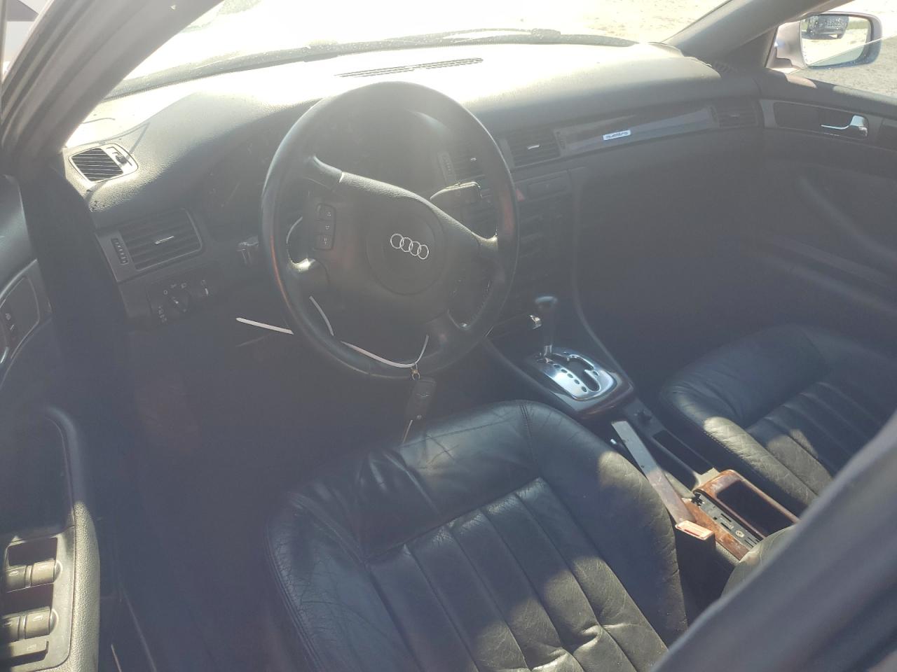 2000 Audi A6 VIN WAULH24B6YN134617 Copart auction photo, water/flood damage thumbnail 8