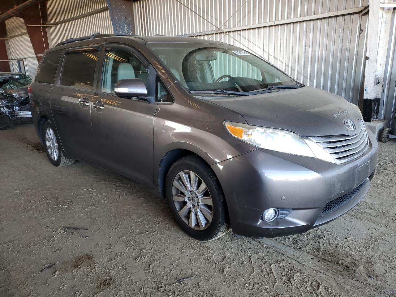 2013 Toyota Sienna VIN 5TDDK3DC3DS066840 Copart auction photo, mechanical damage thumbnail 4