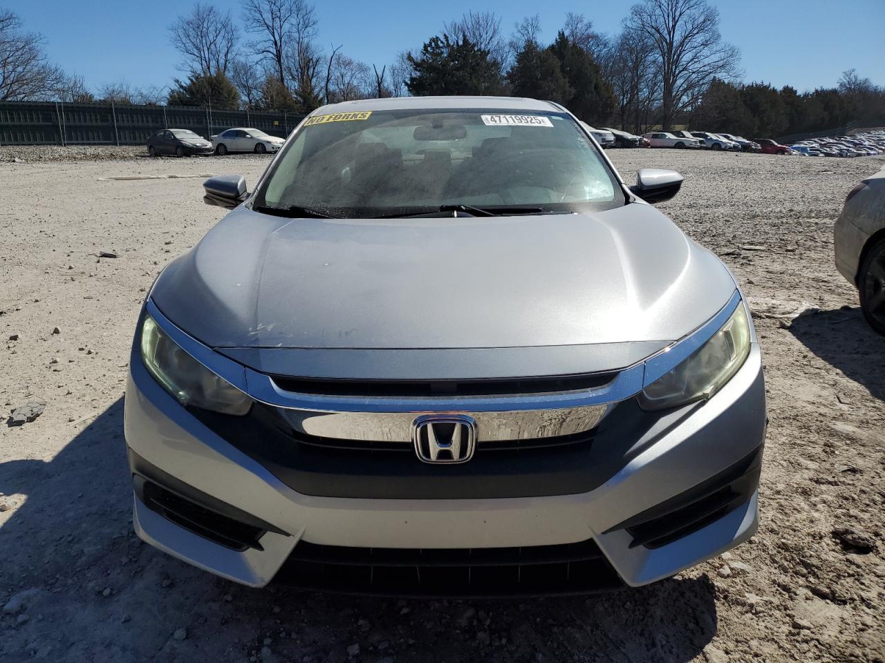 2016 Honda Civic VIN 19XFC2F70GE014144 Copart auction photo, minor dent/scratches damage thumbnail 5