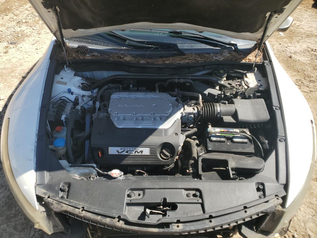2012 Honda Accord VIN 1HGCS2B8XCA000545 Copart auction photo, side / front end damage thumbnail 12