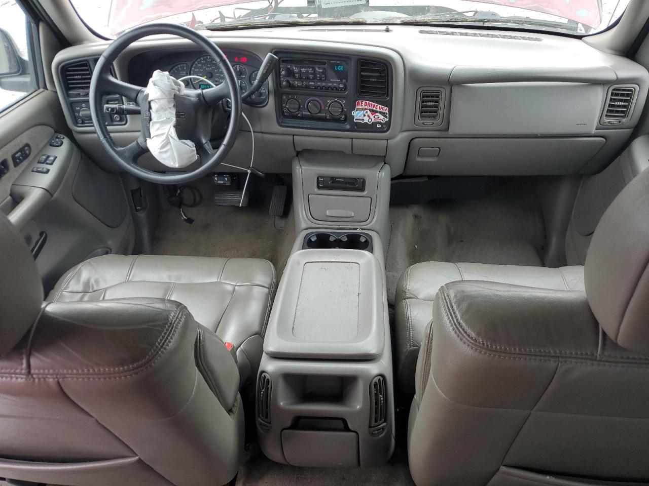 2000 GMC Sierra VIN 2GTEC19TXY1347416 Copart auction photo, front end / minor dent/scratches damage thumbnail 8