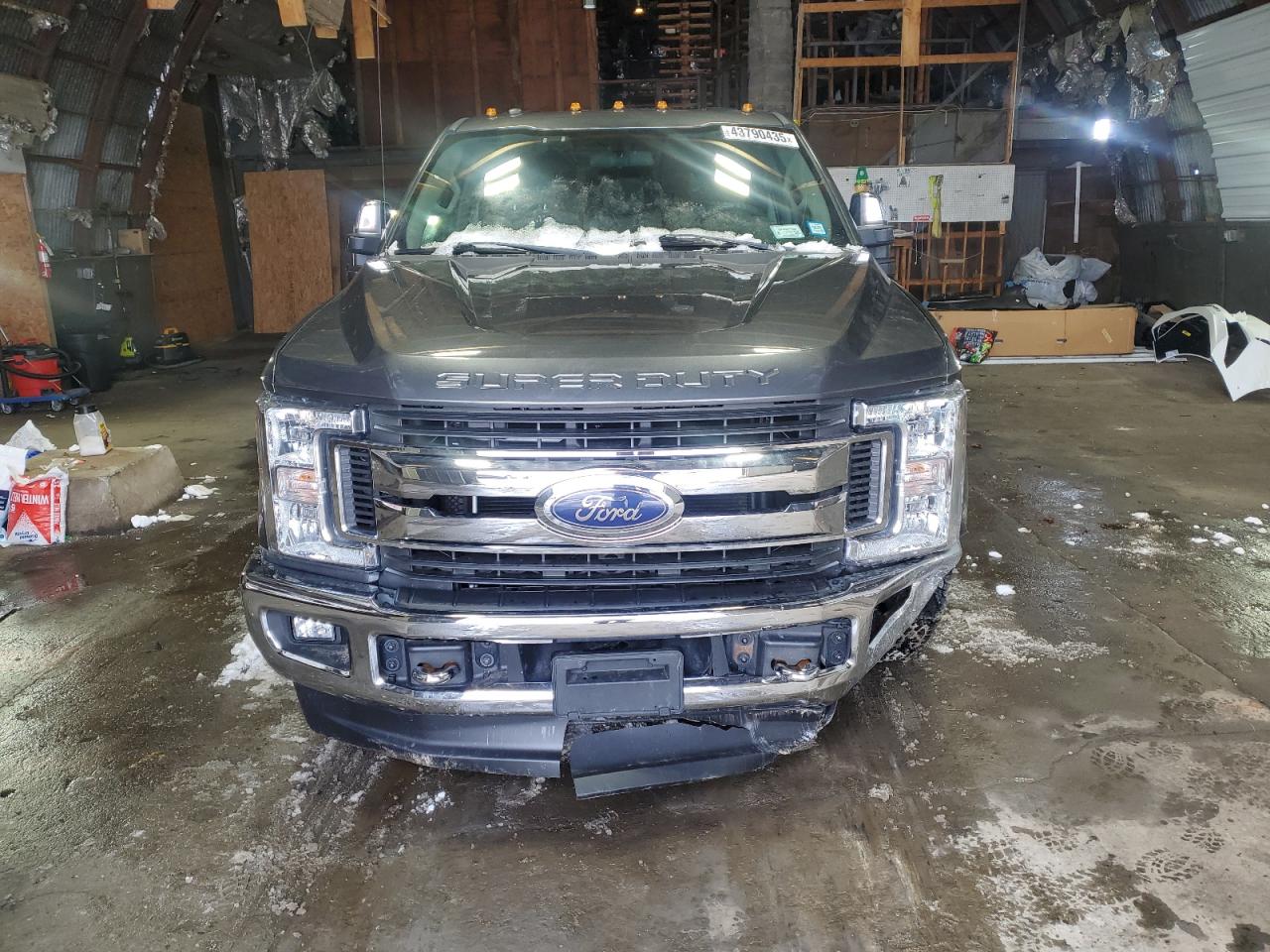 2018 Ford F250 VIN 1FT7W2B61JEB56093 Copart auction photo, undercarriage damage thumbnail 5
