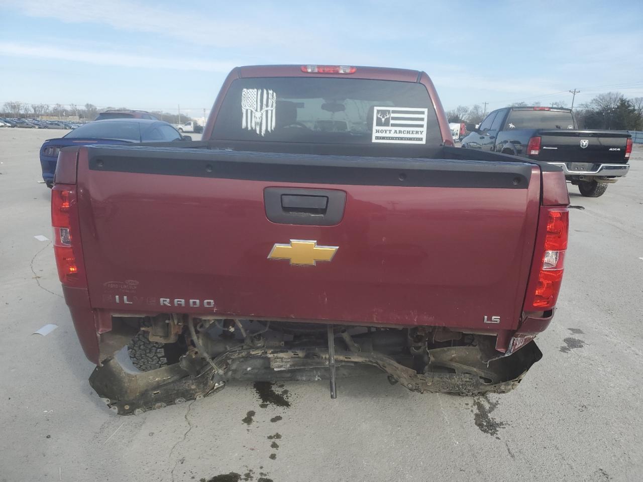 2013 Chevrolet Silverado VIN 3GCPCREAXDG105092 Copart auction photo, rear end damage thumbnail 6