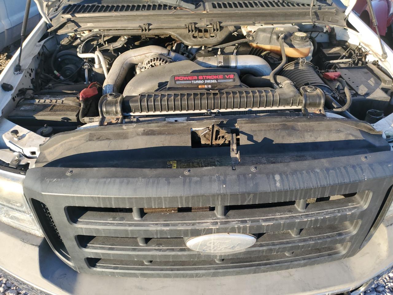 2006 Ford F350 VIN 1FDWF36P16EA61556 Copart auction photo, undercarriage / mechanical damage thumbnail 11