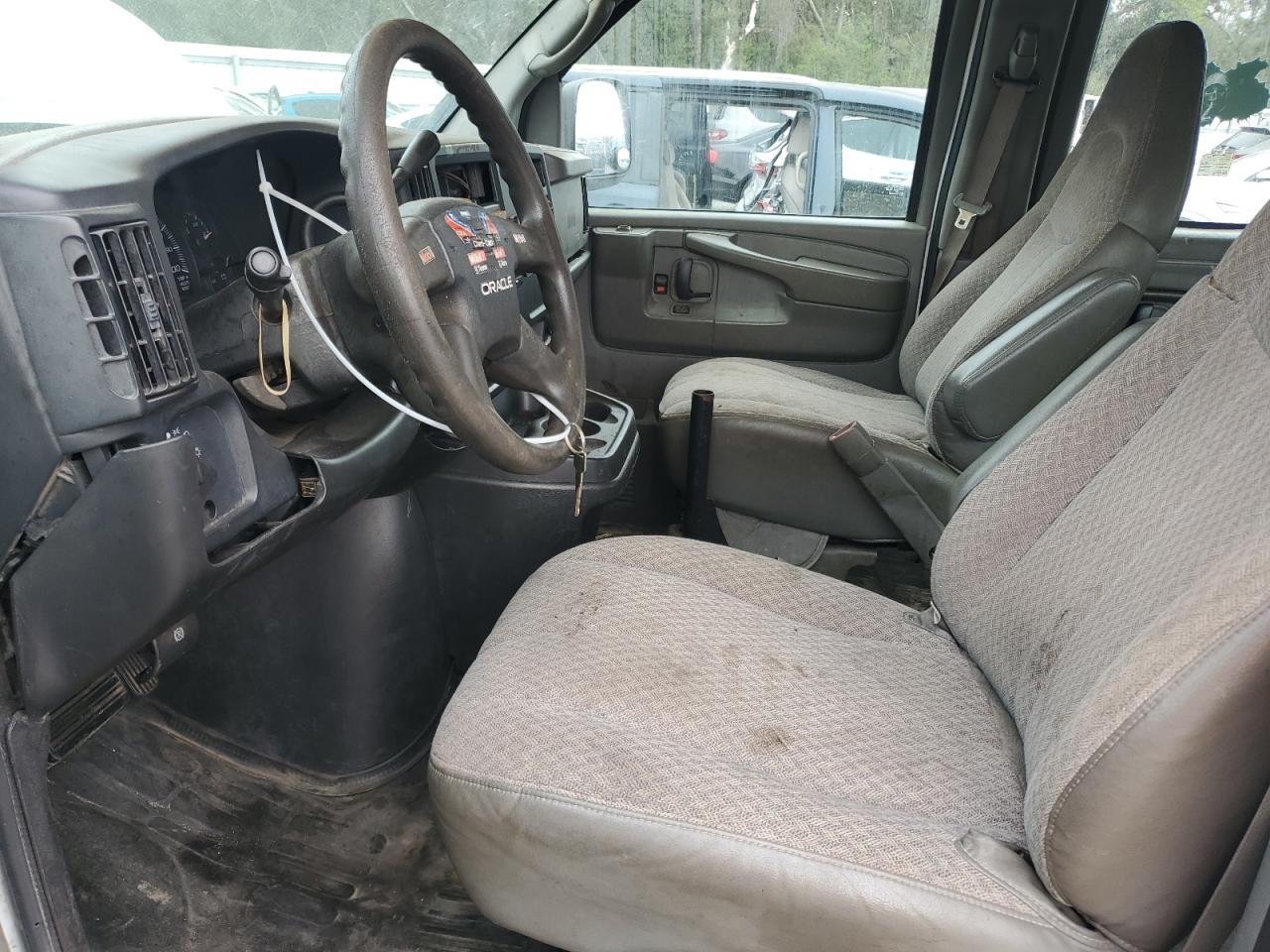 2004 Chevrolet Express VIN 1GAHG39U641184875 Copart auction photo, rear end / side damage thumbnail 7