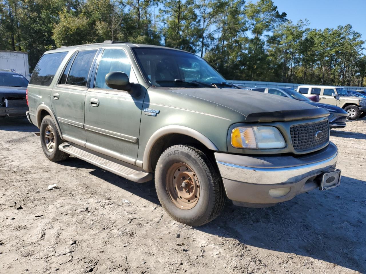 2001 Ford Expedition VIN 1FMRU17WX1LB77470 Copart auction photo, side damage thumbnail 4