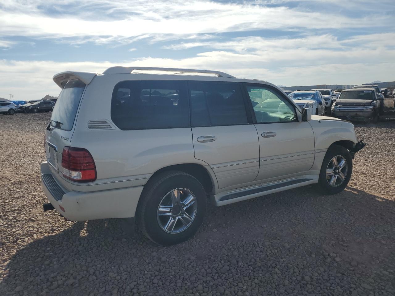 2006 Lexus LX VIN JTJHT00W464013203 Copart auction photo, front end damage thumbnail 3