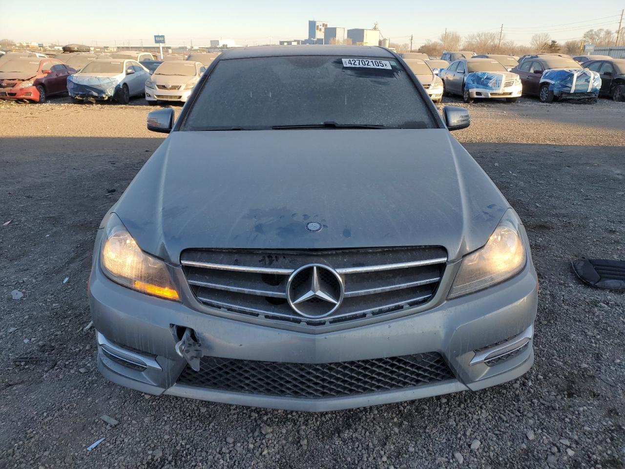 2014 Mercedes-Benz C-klasse VIN WDDGF8AB2ER305682 Copart auction photo, front end damage thumbnail 5