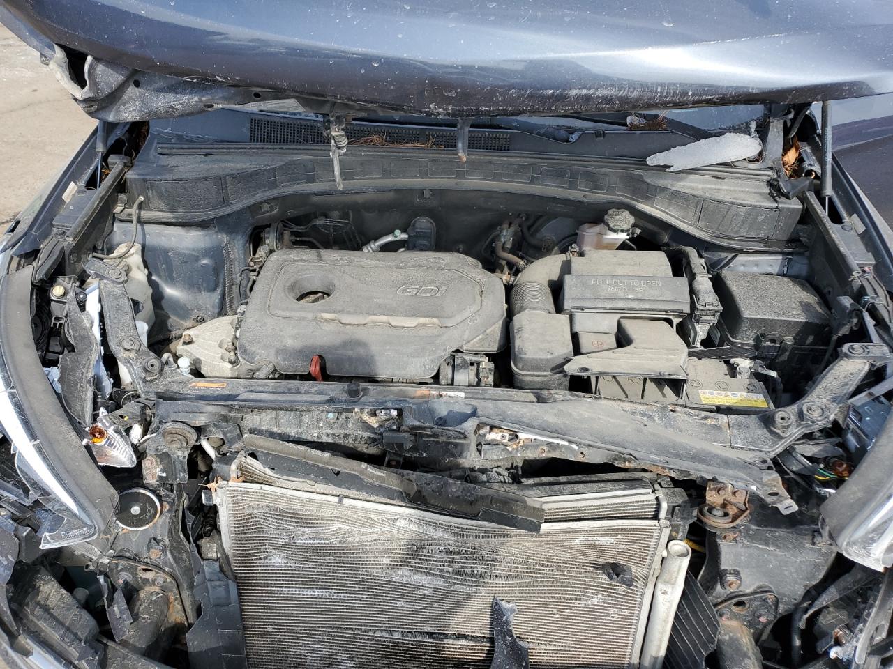 2017 Hyundai Santa Fe VIN 5XYZUDLB0HG409931 Copart auction photo, front end / minor dent/scratches damage thumbnail 13