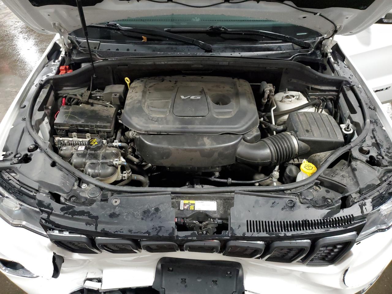 2017 Jeep Grand Cherokee VIN 1C4RJFBGXHC792329 Copart auction photo, front end damage thumbnail 13