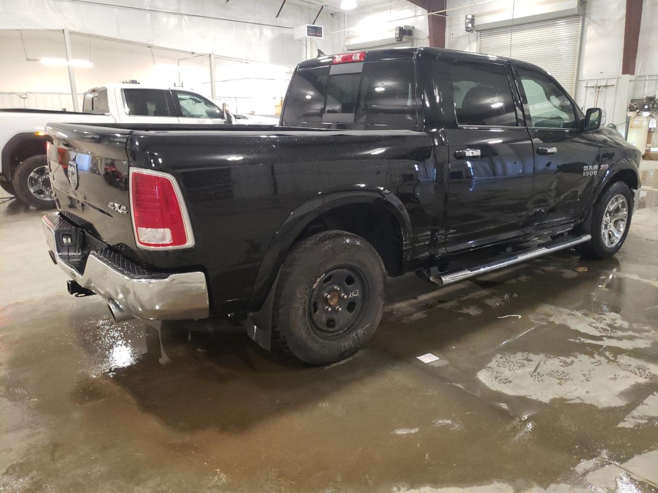 2015 RAM 1500 VIN 1C6RR7NT7FS528275 Copart auction photo, side / rear end damage thumbnail 3