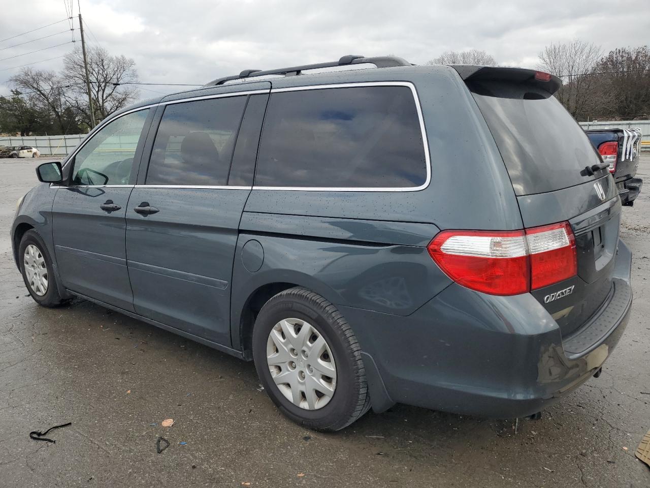 2006 Honda Odyssey VIN 5FNRL38226B125176 Copart auction photo, front end damage thumbnail 2