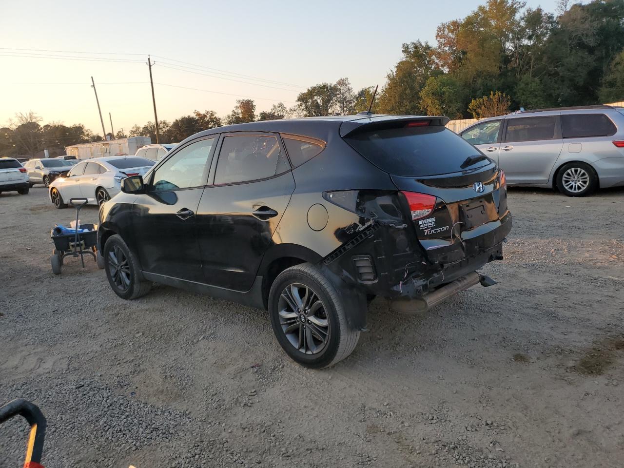 2015 Hyundai Tucson VIN KM8JT3AF3FU105872 Copart auction photo, rear end damage thumbnail 2