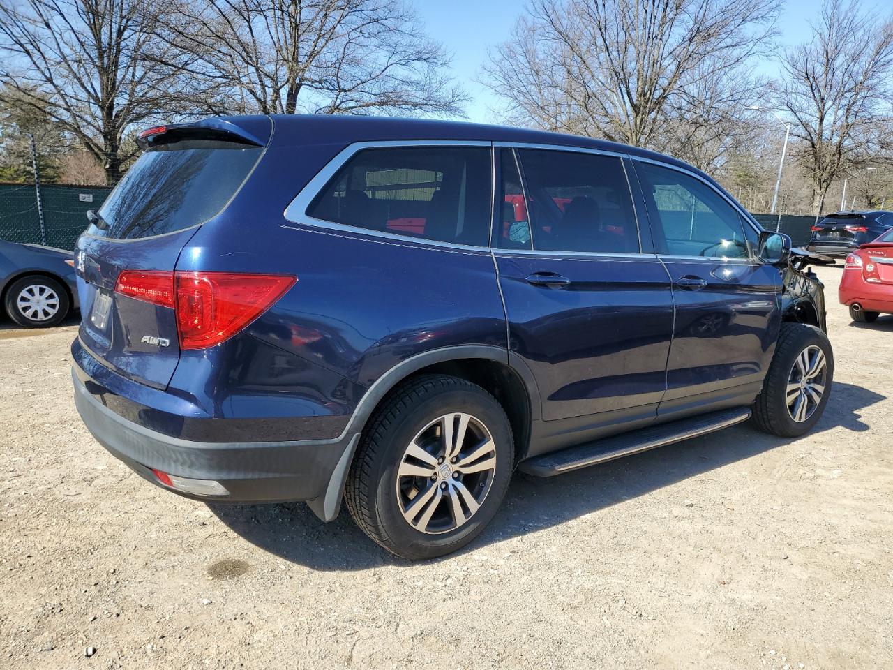 2018 Honda Pilot VIN 5FNYF6H69JB044322 Copart auction photo, front end / minor dent/scratches damage thumbnail 3