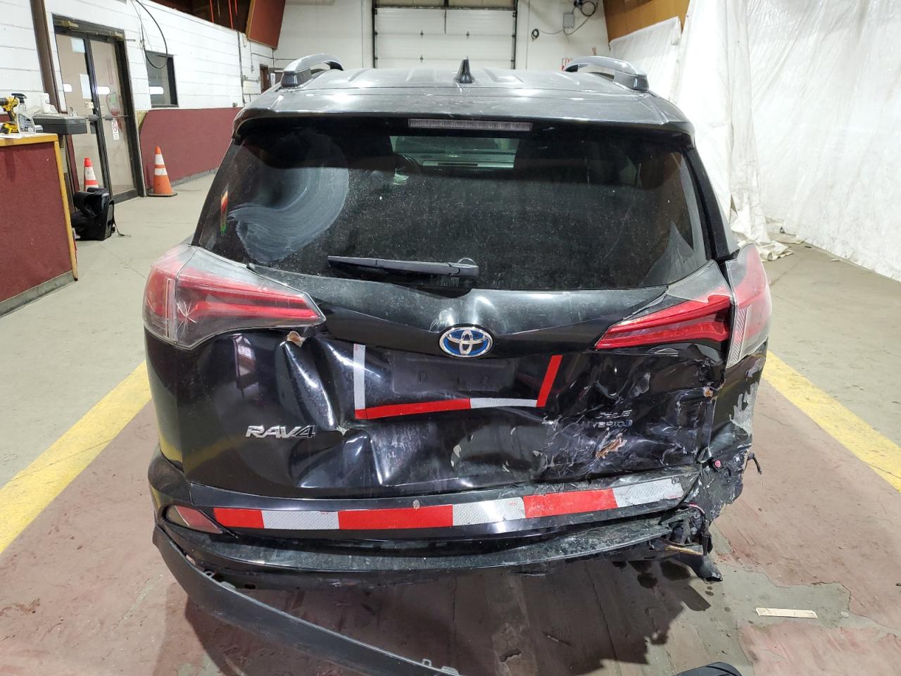 2018 Toyota RAV 4 VIN JTMRJREV3JD199472 Copart auction photo, all over damage thumbnail 6