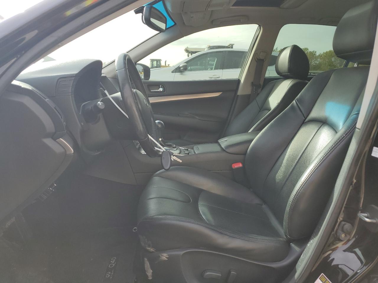 2015 Infiniti Q40 VIN JN1CV6AR4FM521595 Copart auction photo, vandalism damage thumbnail 7