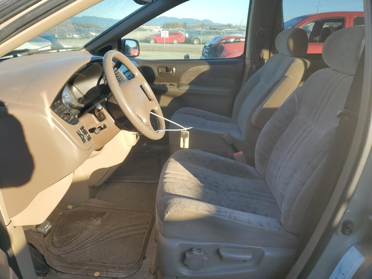 2001 Toyota Sienna VIN 4T3ZF13C61U357469 Copart auction photo, front end damage thumbnail 7