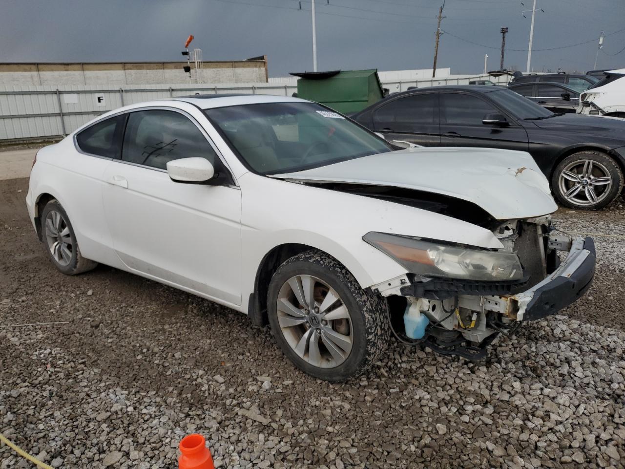 2009 Honda Accord VIN 1HGCS12749A026648 Copart auction photo, front end damage thumbnail 4