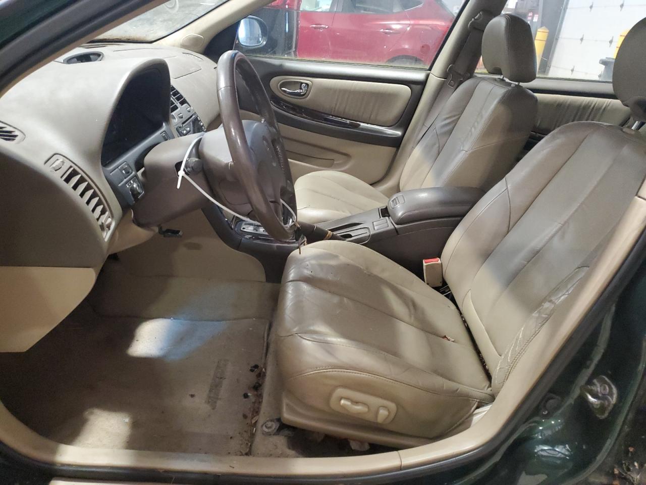 2000 Nissan Maxima VIN JN1CA31D1YT745348 Copart auction photo, minor dent/scratches damage thumbnail 7