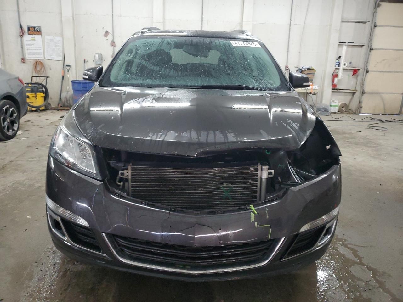 2017 Chevrolet Traverse VIN 1GNKVGKD3HJ322566 Copart auction photo, front end / side damage thumbnail 5