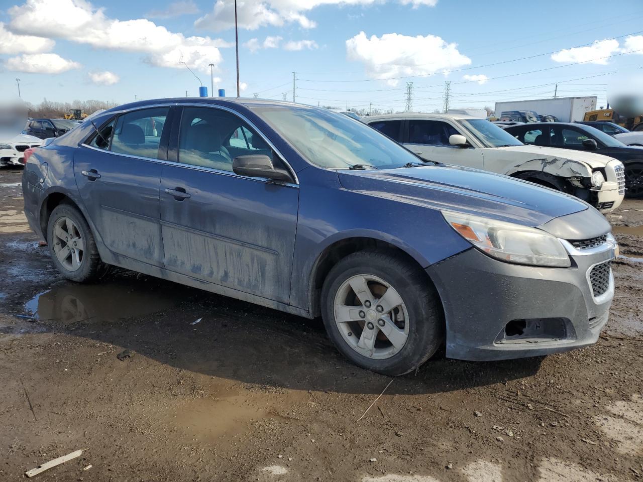 2015 Chevrolet Malibu VIN 1G11B5SL1FF132816 Copart auction photo, vandalism / front end damage thumbnail 4