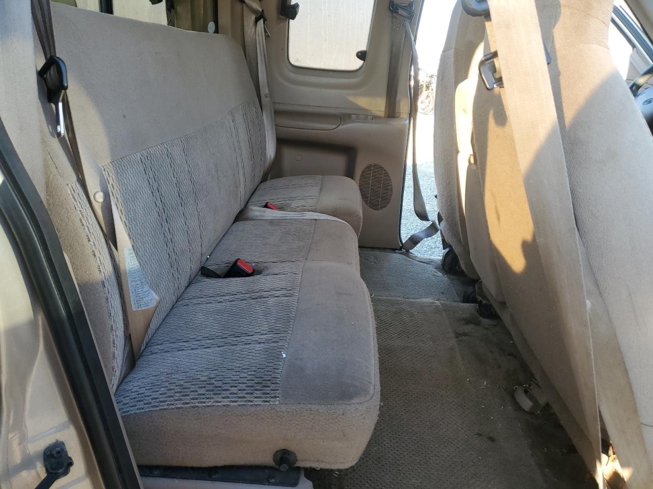1997 Ford F-150 VIN 1FTDX1768VKD64028 Copart auction photo, frame damage / front end damage thumbnail 11