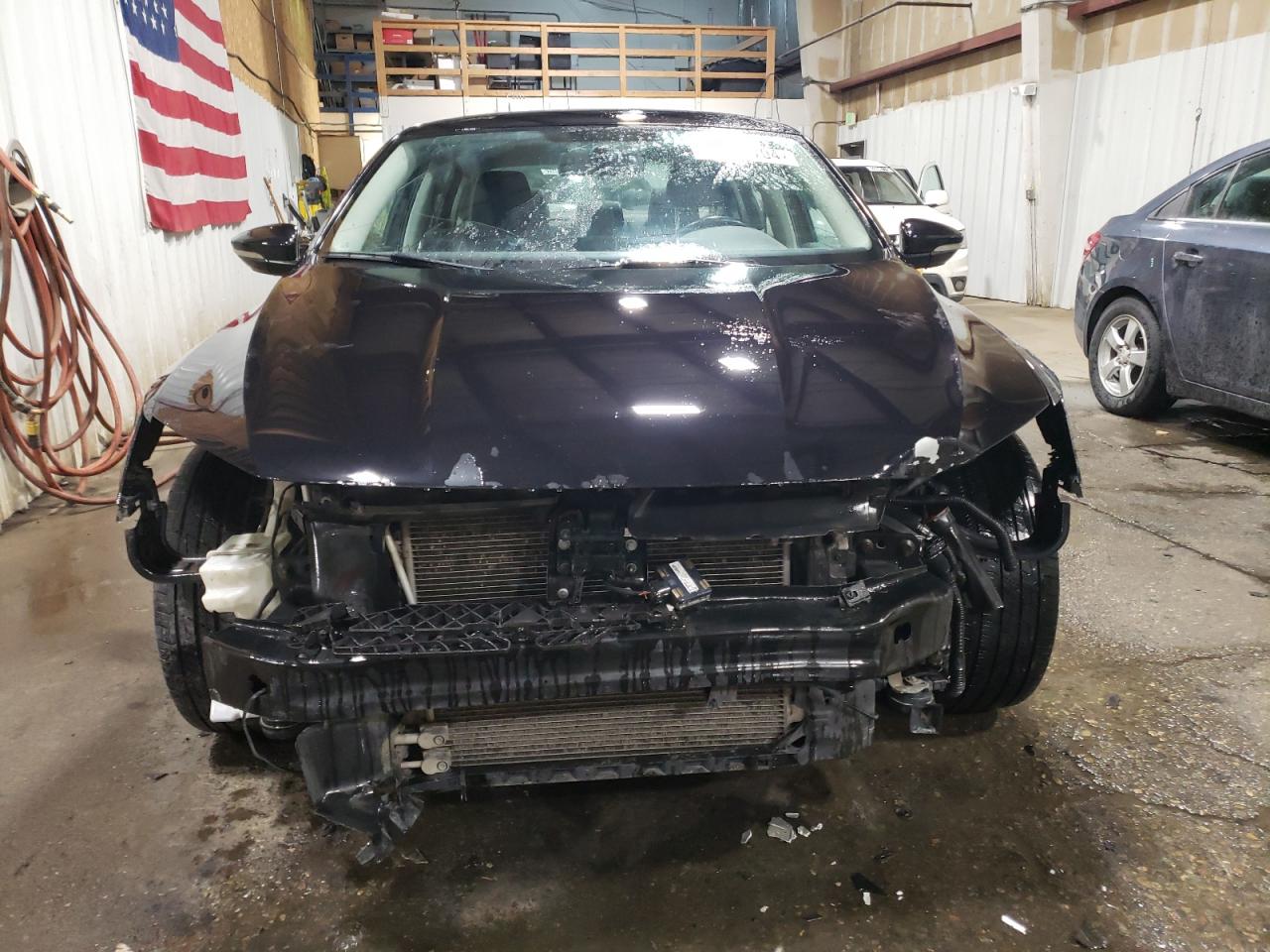 2017 Volkswagen Passat VIN 1VWDT7A33HC069959 Copart auction photo, front end damage thumbnail 5