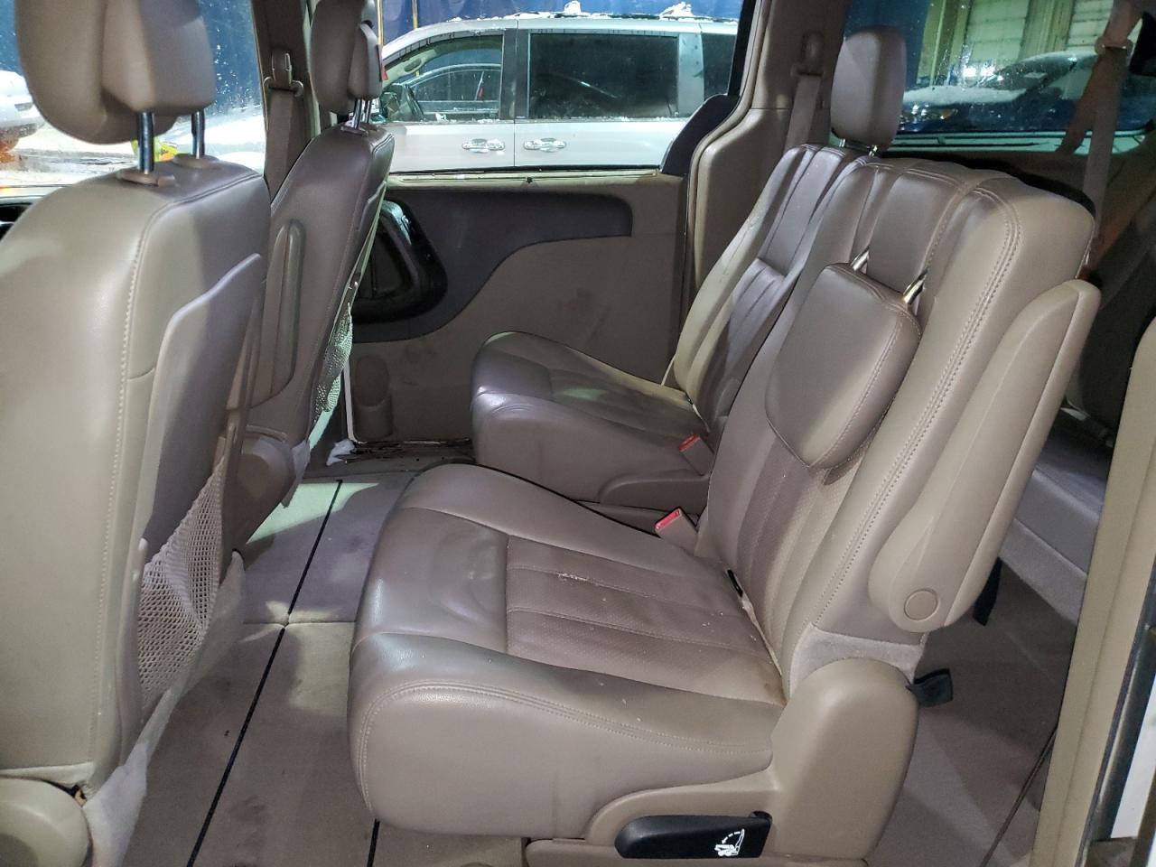 2013 Chrysler Town & Country VIN 2C4RC1CG7DR711669 Copart auction photo, side / rear end damage thumbnail 11