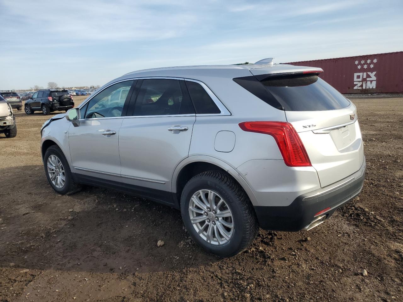 2018 Cadillac XT5 VIN 1GYKNARS6JZ237930 Copart auction photo, front end damage thumbnail 2